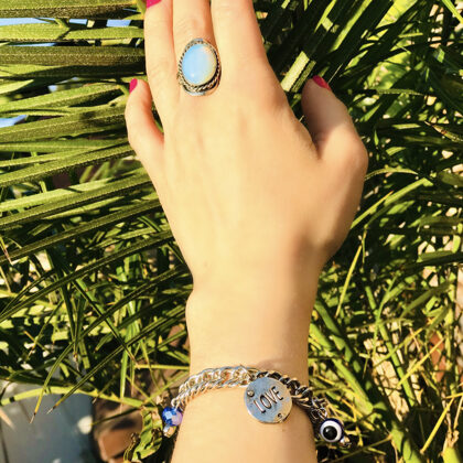 Pulsera AMULETO MULTIDIJE  - $580 / Anillo de PIEDRA DE LA LUNA y alpaca regulable $880